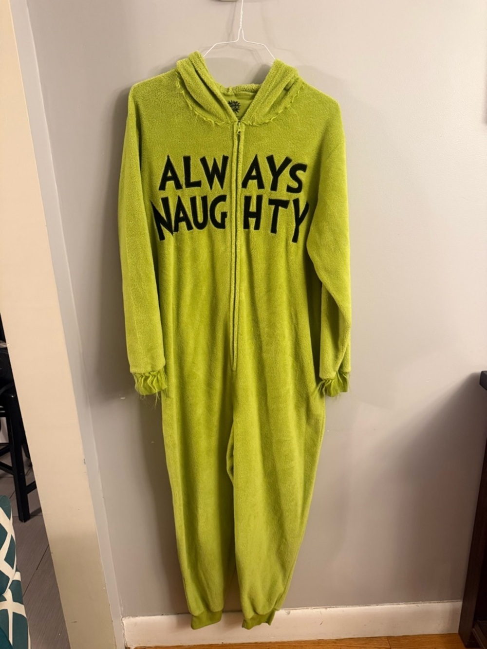 Dr Seuss The Grinch Fleece One Piece Pajamas Adult Medium Always Naughty Hooded - Picture 2 of 7